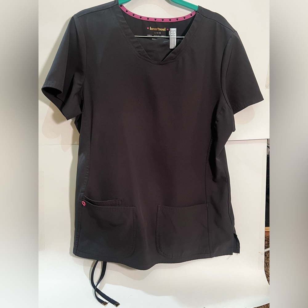 Women’s HeartSoul scrub set